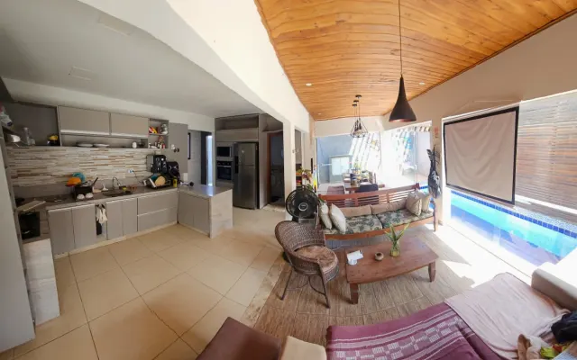 Gay Hostel, auberge nudiste exclusivement réservée aux hommes avec...