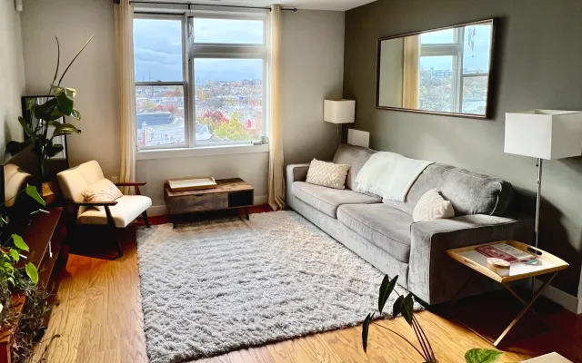 Bellamente amueblado 1 dormitorio / 1 baño privado en un 2BR/2BA Shaw...