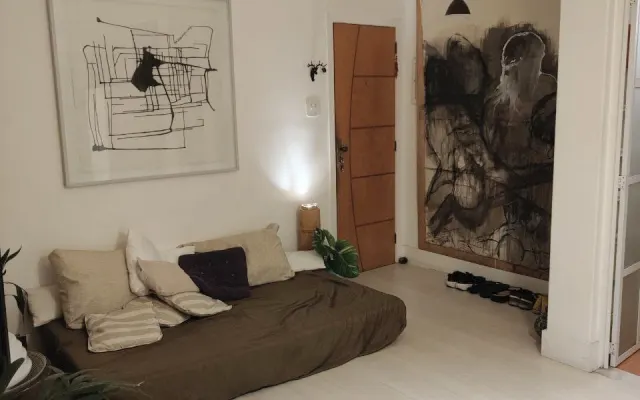 Un espace confortable à Santa Teresa, à proximité du centre et de Lapa.