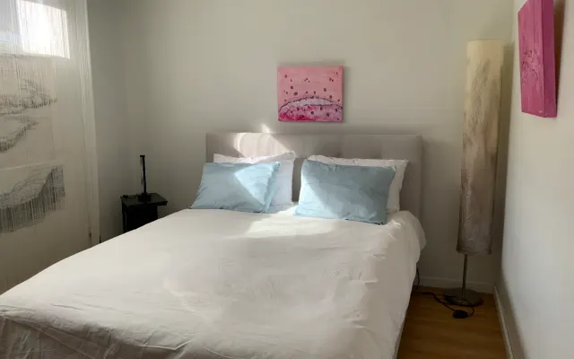 Chambre dans une maison de ville