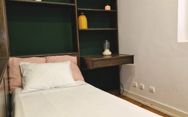 Stay with a Local near Marquês de Pombal • Charming Room