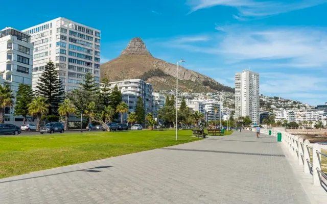 Spazio moderno a Sea Point - a pochi passi dalla Promenade