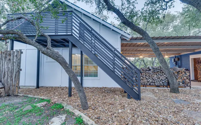 Hay Loft near Gruene