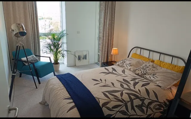 Luxury apartment in Central London in a gay neighborhood.