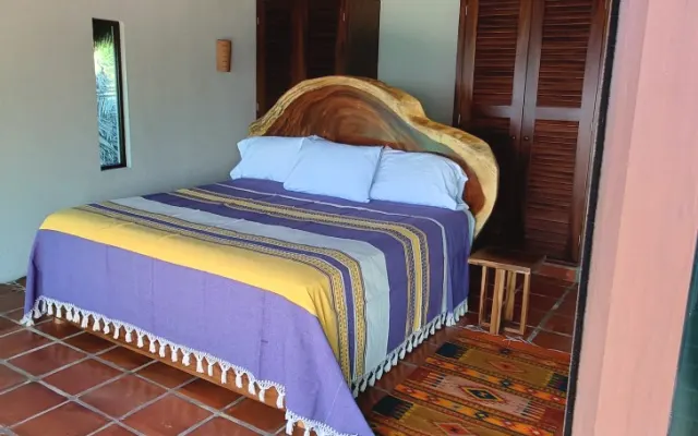 Zimmer im Penthouse am Meer.
Habitación en ático frente al mar