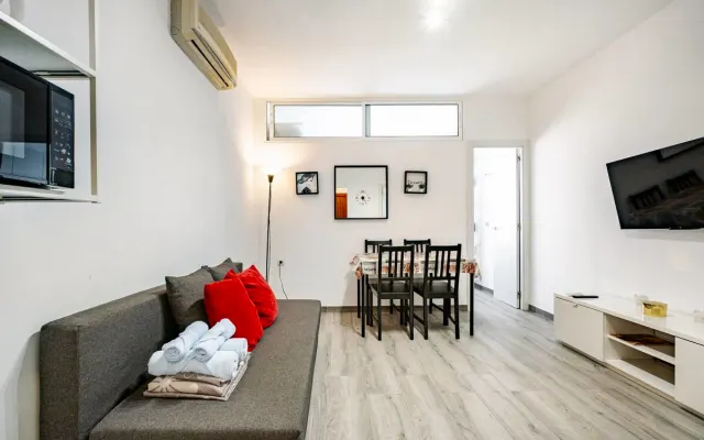 Moderne 1BR im Zentrum von Torremolinos - zu Fuß zum Strand & Gay Area