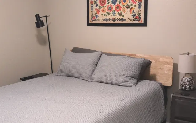 Privates Schlafzimmer und Bad in der Nähe des Stadtzentrums von...