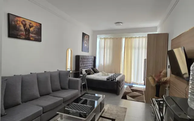 Premium Cozy Studio | Ideal for Business + Leisure