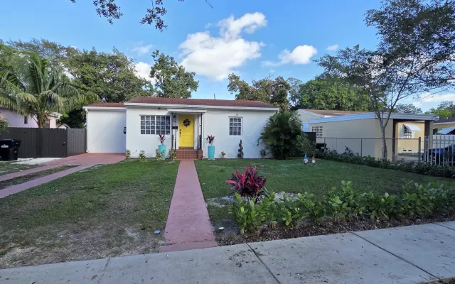 Belle maison confortable au coeur de Miami. Très central dans le...