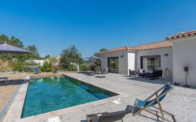 Habitaciones privadas en una villa moderna con piscina Bali - Vidauban