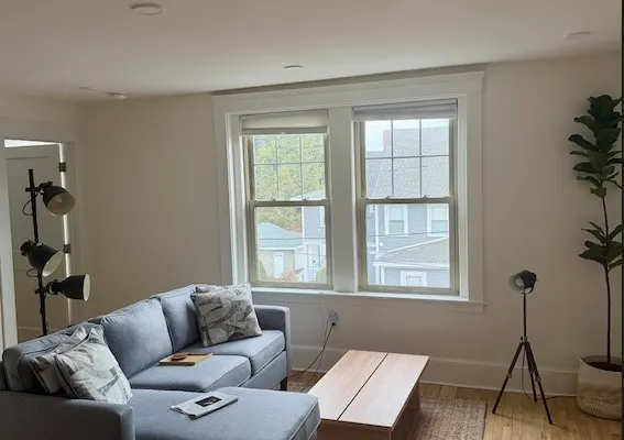 Helle, ruhige 2-Zimmer-Wohnung mit moderner Ausstattung