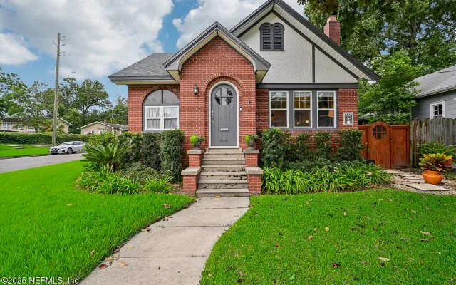 Rebecca Homes