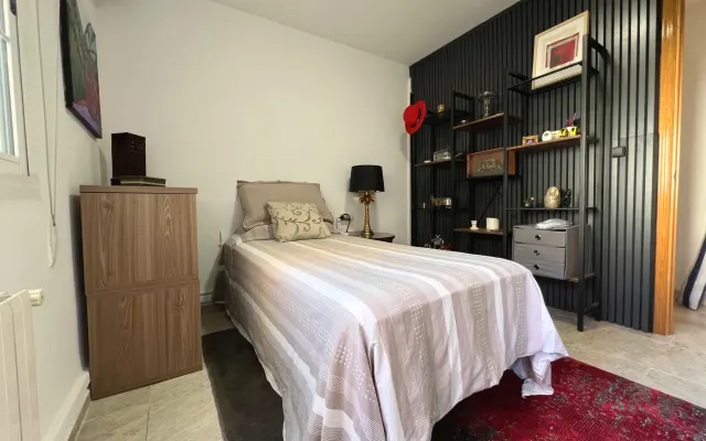 Chambre privée chaleureuse et accueillante à Valence