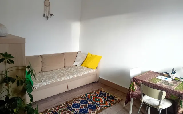 Independent room in a nice flat close to Paris