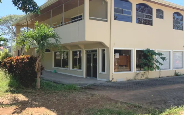 Warm and quiet apartment in Flamingo Beach