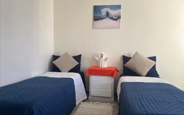 Acogedora habitación junto al mar