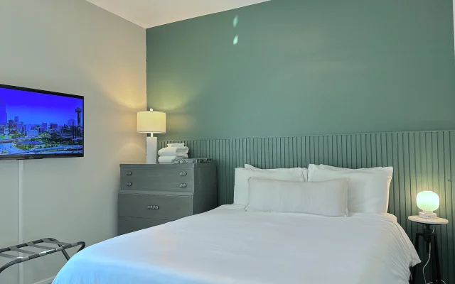 Ritiro con 1 camera da letto, vicino al centro città e alle arti...