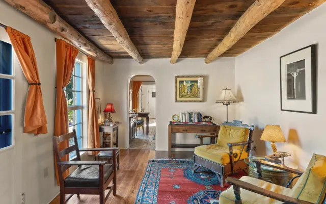 Renovated historic adobe in town w/ hot tub