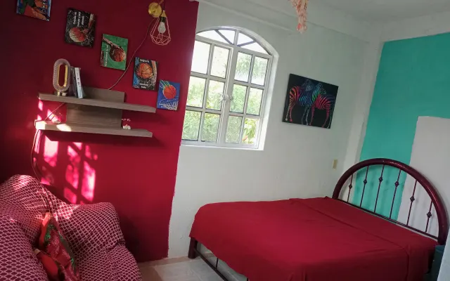 quarto confortável na zona dos diamantes, perto da praia