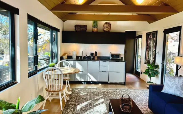 New Architect Designed Private Studio Cottage on 25 acre gated ranch