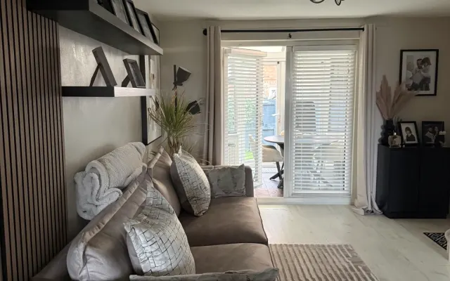Casa moderna em Liverpool - Estadia tranquila a 20 minutos da cidade