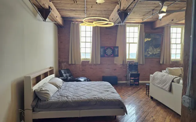 Detwah Studio Loft