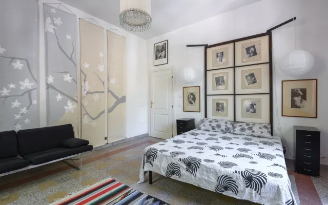 GARBO GARBATELLA, ROOM CARED FOR BY A HOST WITH 10 YEARS OF EXPERIENCE