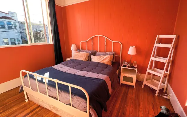 Bright Designer Room in Mission Victorian ⢠Calm & Central
