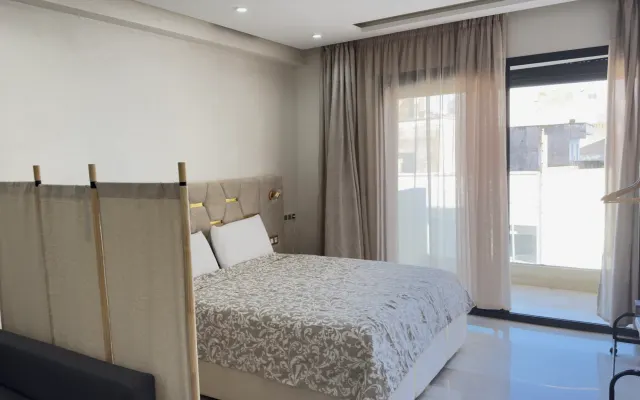 Perle Rare - Comfort & Style at the Center