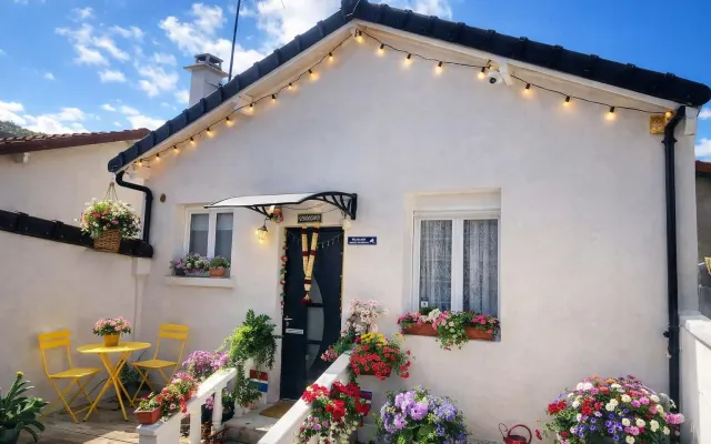 Coin de Paradis - Ganzes Studio - Gay Paris + Naturistische Tantra-Massage