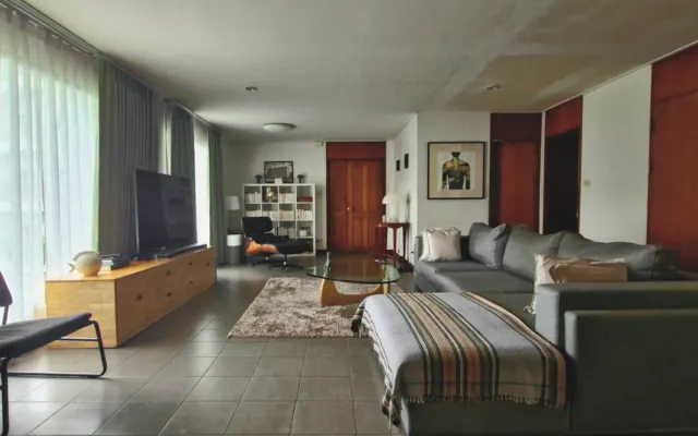 PULSE RESIDENCE SATHORN GOETHE 2 BEDROOMS