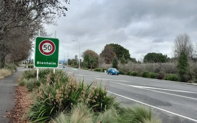 Bella casa isolata in centro città