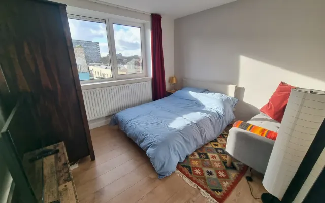 Comfy room with private bathroom and sunny balcony!