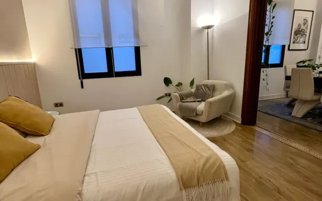 Quarto com casa de banho privativa no centro histórico de Málaga