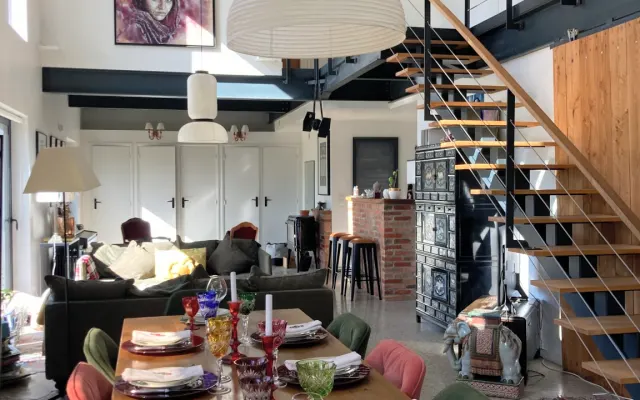 Maison tres contemporaine avec jardin et grande terrasse dans Blois