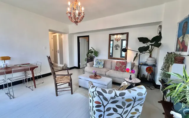 Gorgeous 9. Stock Wohnung in Art Deco bldg ist ruhig w / 24/7security.