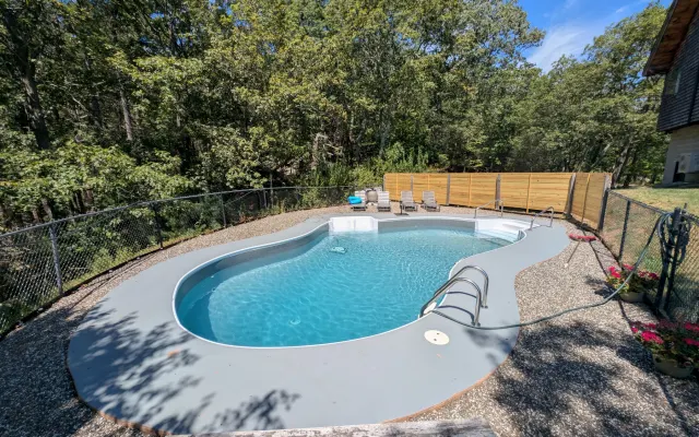 MOUNTAIN VIEWS - 3 BED 2 BATH SUPER PRIVATE POOL