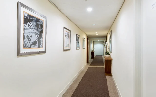 Luxury 2 Bedroom Flat | Balcony & Views | West London