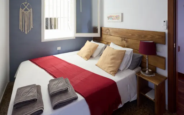 Quarto duplo com casa de banho privativa, Plaza Cataluña
