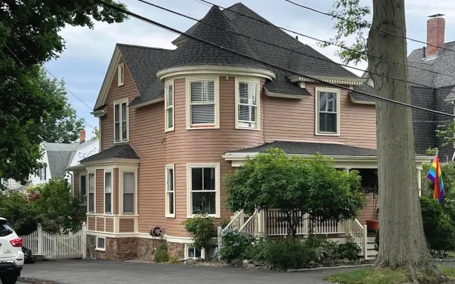 Beautiful colonial home on Boston's North Shore