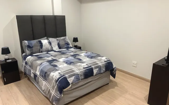 Cozy Private Room in Blouberg with Balcony