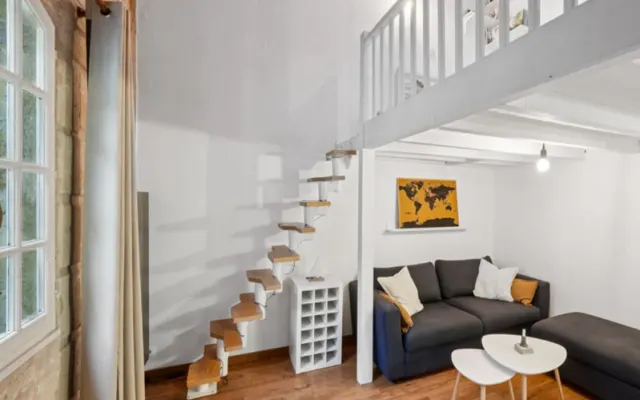 Hübsche Wohnung im Loft-Stil im Stadtzentrum von Bordeaux
