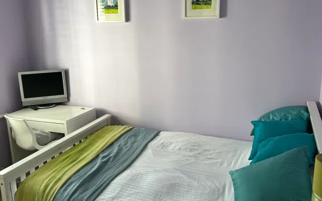 Camera doppia a Hove. 4 minuti a piedi dalla spiaggia e 20 minuti dai...