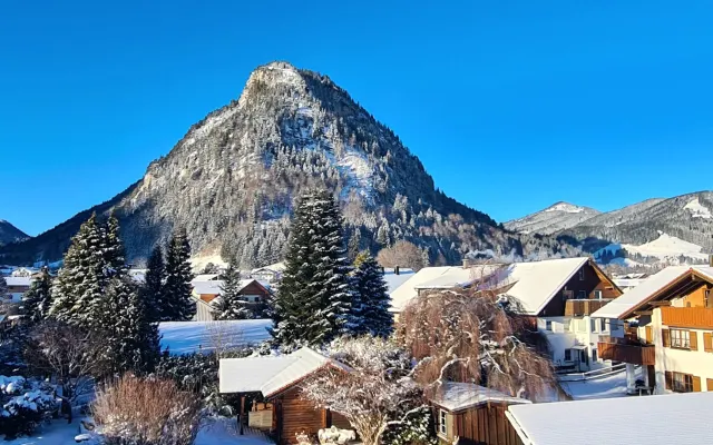 Boutique Hostel dans les Alpes - Chambre double 01