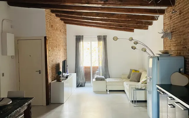 Loft tranquilo no coração de Barcelona.