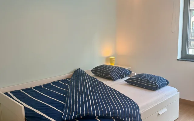 Quarto acolhedor em Bruxelas com casa de banho e WC próprios