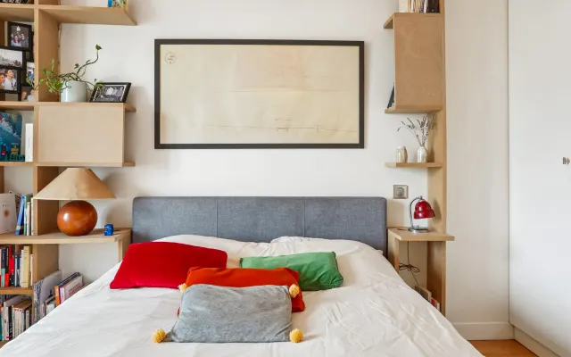 A cozy nest perched in the heart of Montmartre