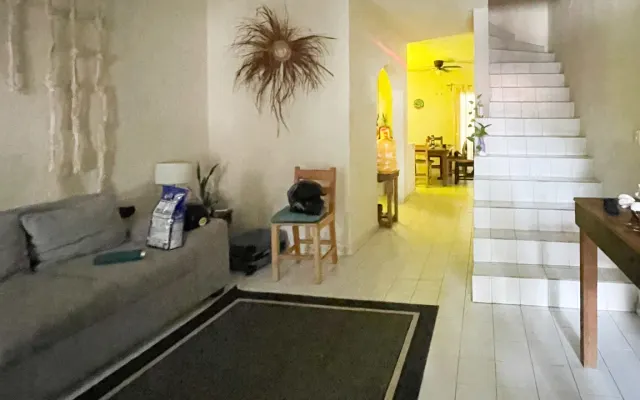 Beautiful room in house downtown Playa