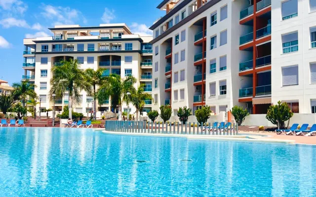 Sol, piscina y relax en Golf del Sur – Tenerife Sur