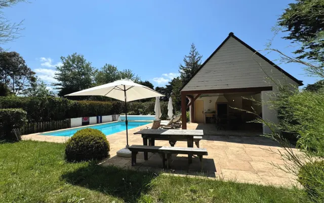 Casa familiar con piscina Village Borgroix - Sauzon-11 plazas
